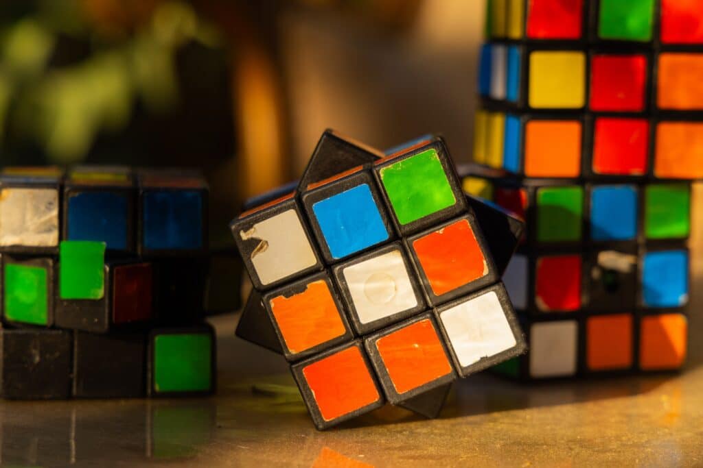 4 darab Rubik kocka